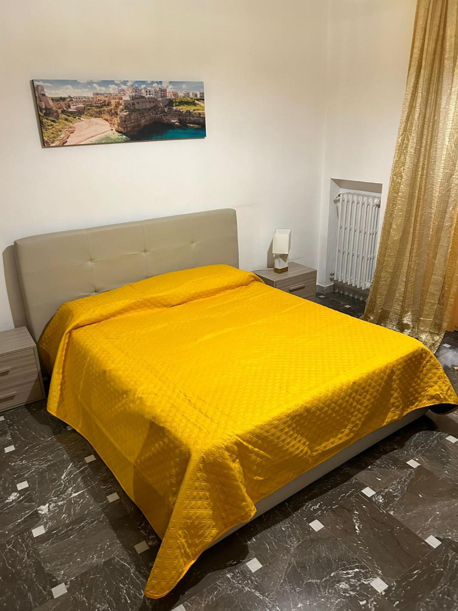 Matthias Central Rooms And Accomodation Bari Zewnętrze zdjęcie