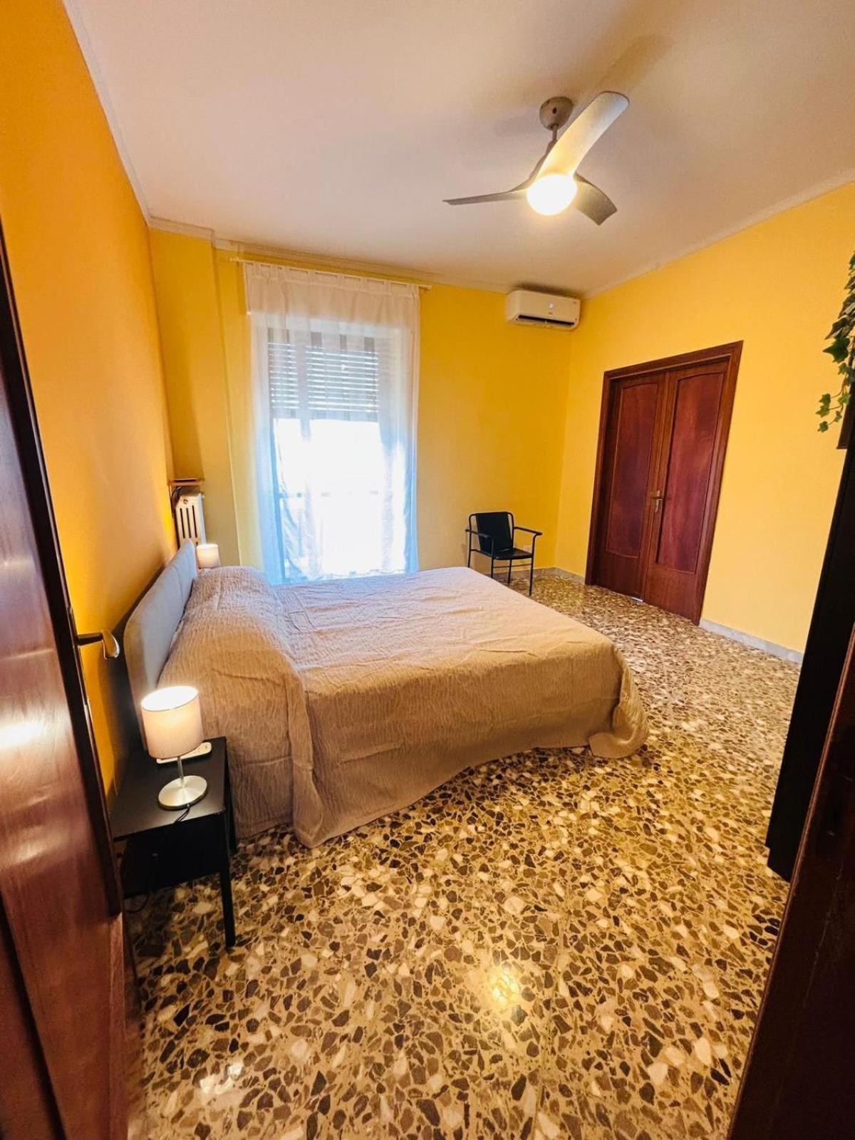 Matthias Central Rooms And Accomodation Bari Zewnętrze zdjęcie